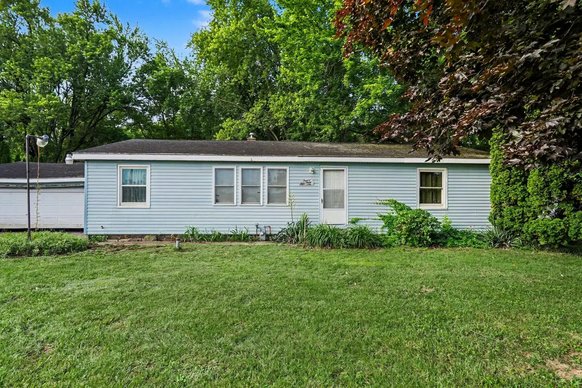 2356 E Napier Avenue, Benton, MI 49022 - #1