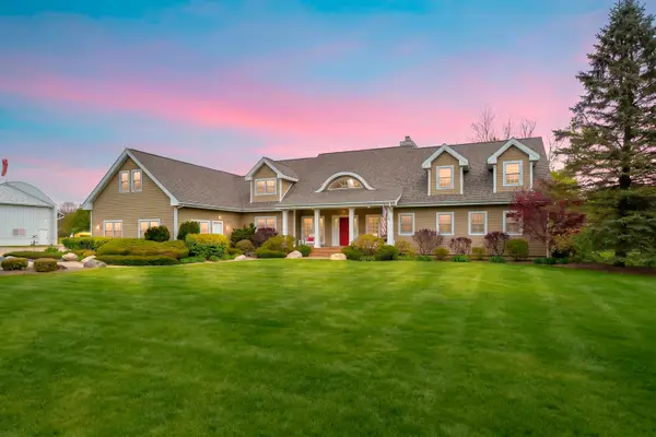 449 S Skyview Drive, Kalamazoo, MI 49009