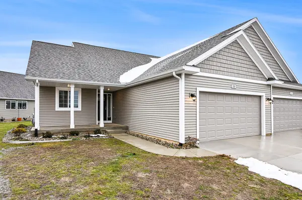 497 Mckinley Court, ThreeRivers, MI 49093