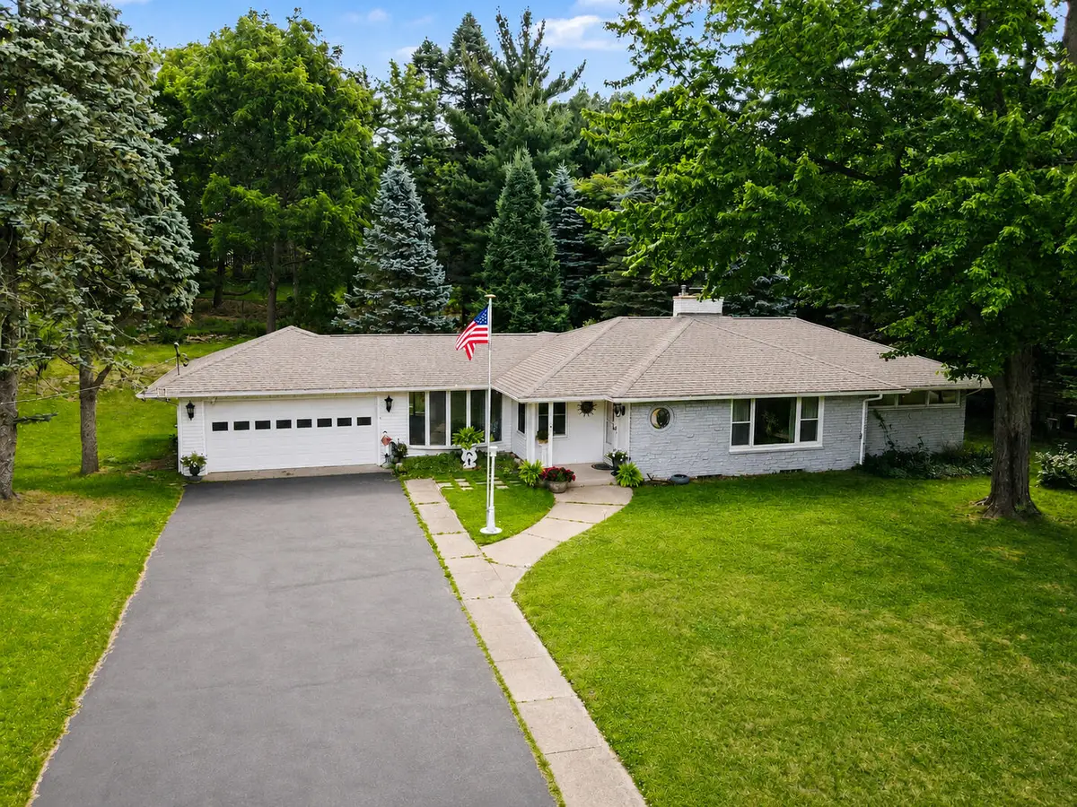 4309 Sunnybrook Drive, Kalamazoo, MI 49008 - #1
