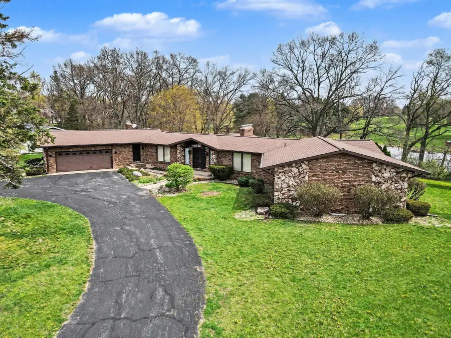 56585 Fairway Drive, Paw Paw, MI 49079 - #2