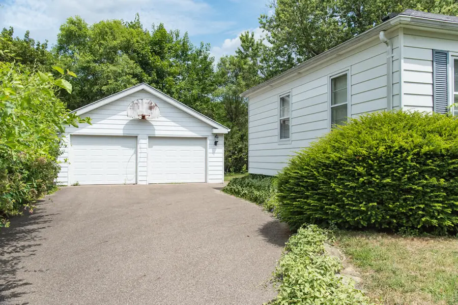 341 E Glenguile Avenue, Kalamazoo, MI 49004 - #2