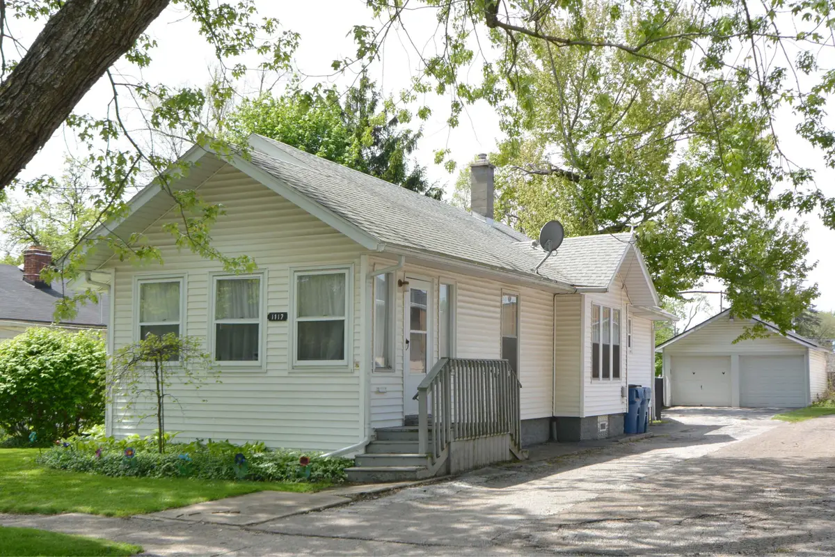 1117 Dayton Avenue, Kalamazoo, MI 49048 - #1