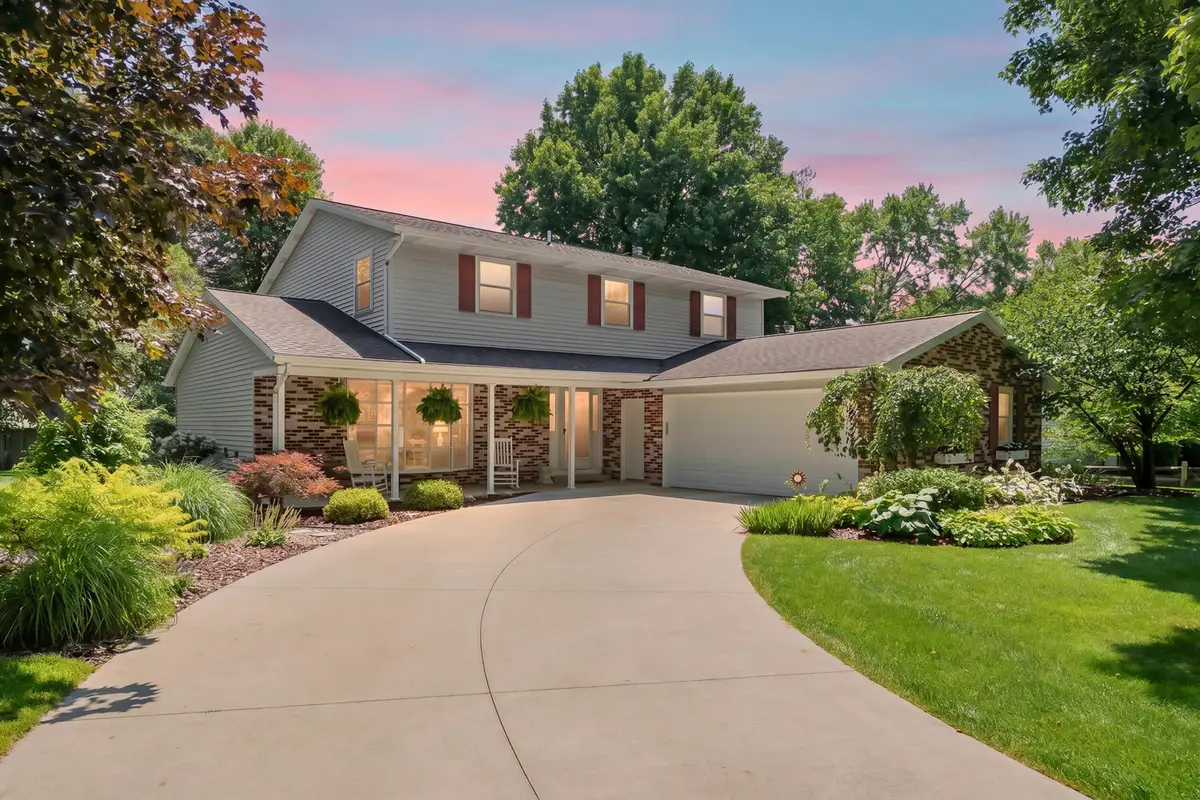 6901 Hickory Point Drive W, Portage, MI 49024 - #1