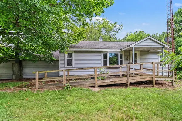 60169 Church Street, GrandJunction, MI 49056