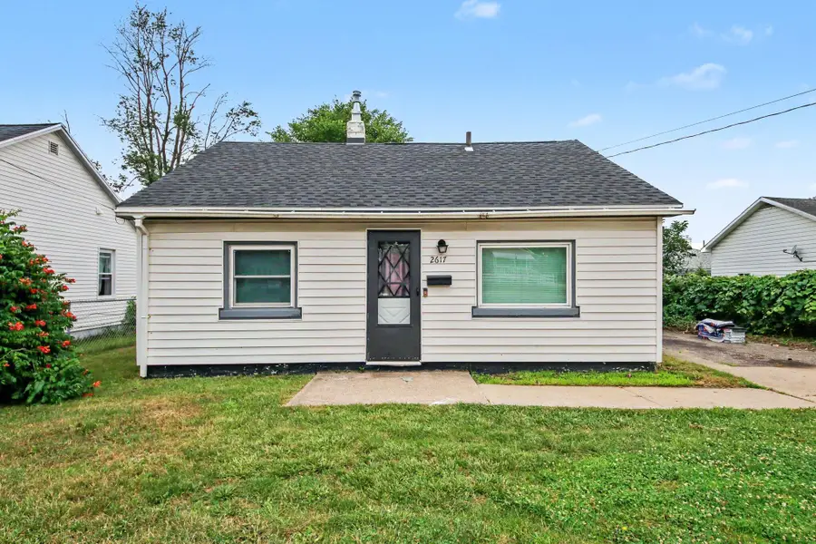 2617 Clyde Park Avenue SW, Wyoming, MI 49509 - #3