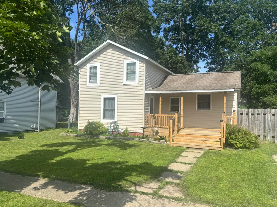 121 S Railroad Street, Lawton, MI 49065 - #2