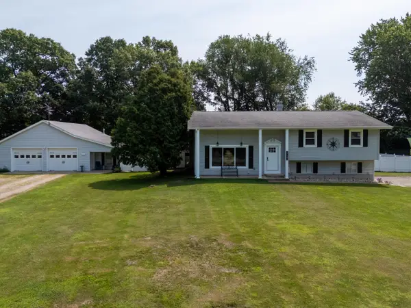 57089 Linda Avenue, ThreeRivers, MI 49093