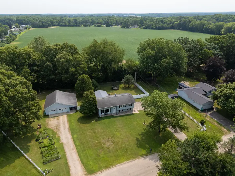 57089 Linda Avenue, Lockport, MI 49093 - #3