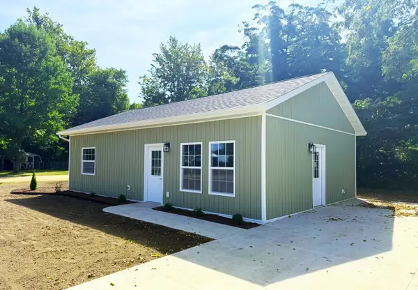1118 Millard Court, ThreeRivers, MI 49093