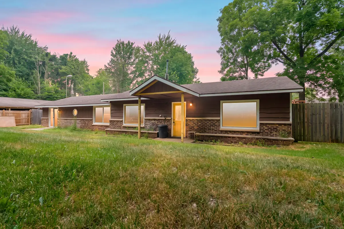 47350 Flagler Road, Bloomingdale, MI 49026 - #1