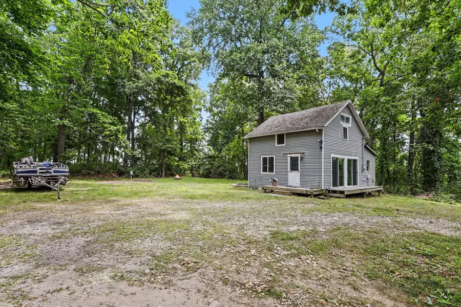5372 W Guernsey Lake Road, Delton, MI 49046 - #3