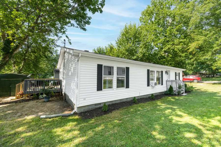 54565 Adams Avenue, Silver Creek, MI 49111 - #3