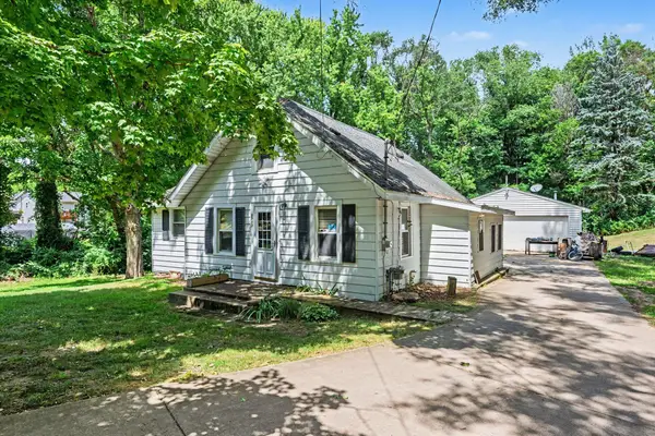5953 Dawes Avenue, Kalamazoo, MI 49048