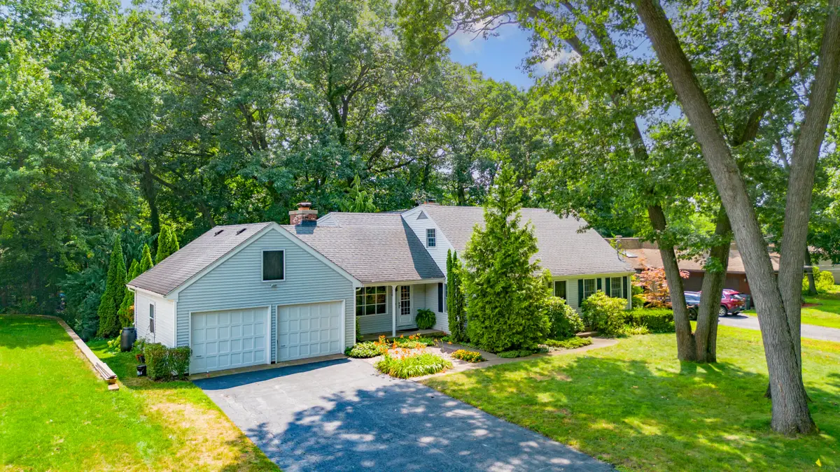 8245 Heritage Drive, Kalamazoo, MI 49009 - #1
