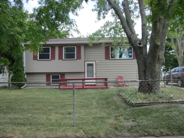 5829 Cheshire Street, Portage, MI 49002