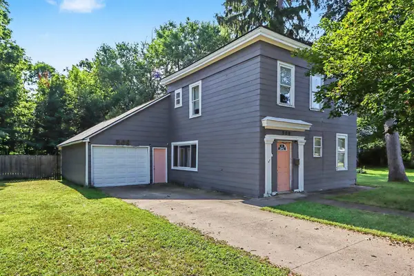 508 N Niles Street, PawPaw, MI 49079