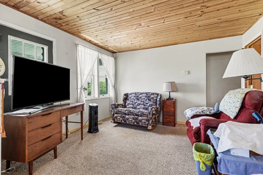 11451 Lawrence Highway, Nashville, MI 49073 - #3