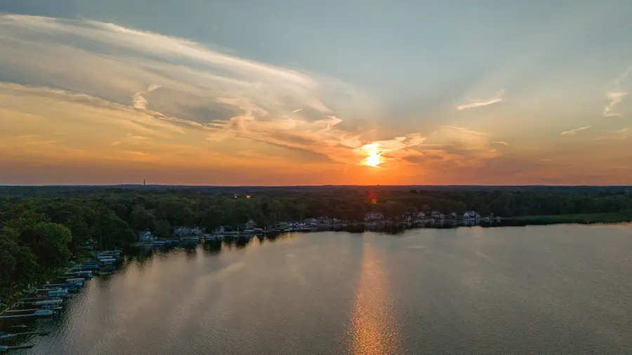 1241 Lakeview Drive, Portage, MI 49002 - #2