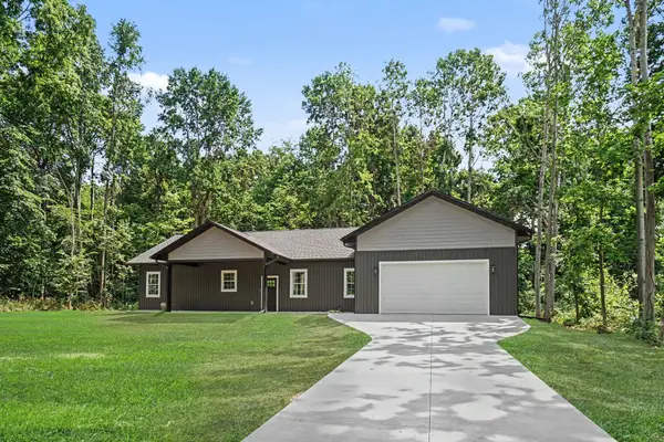74777 Ridgeway Drive, Lawton, MI 49065