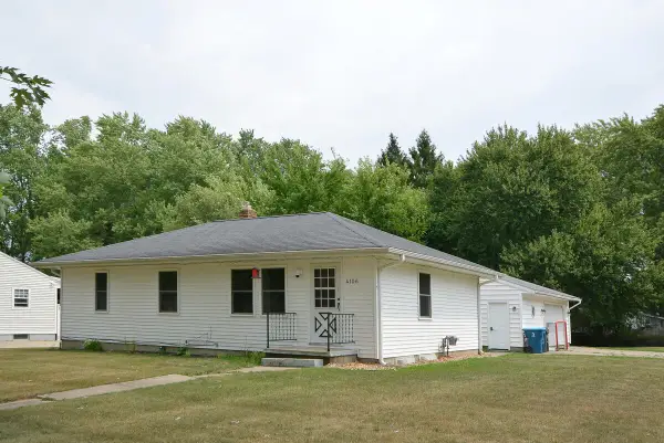 4106 Mount Olivet Road, Kalamazoo, MI 49004