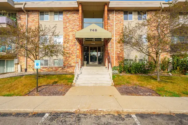 748 W Kilgore Road Unit: 303, Kalamazoo, MI 49008