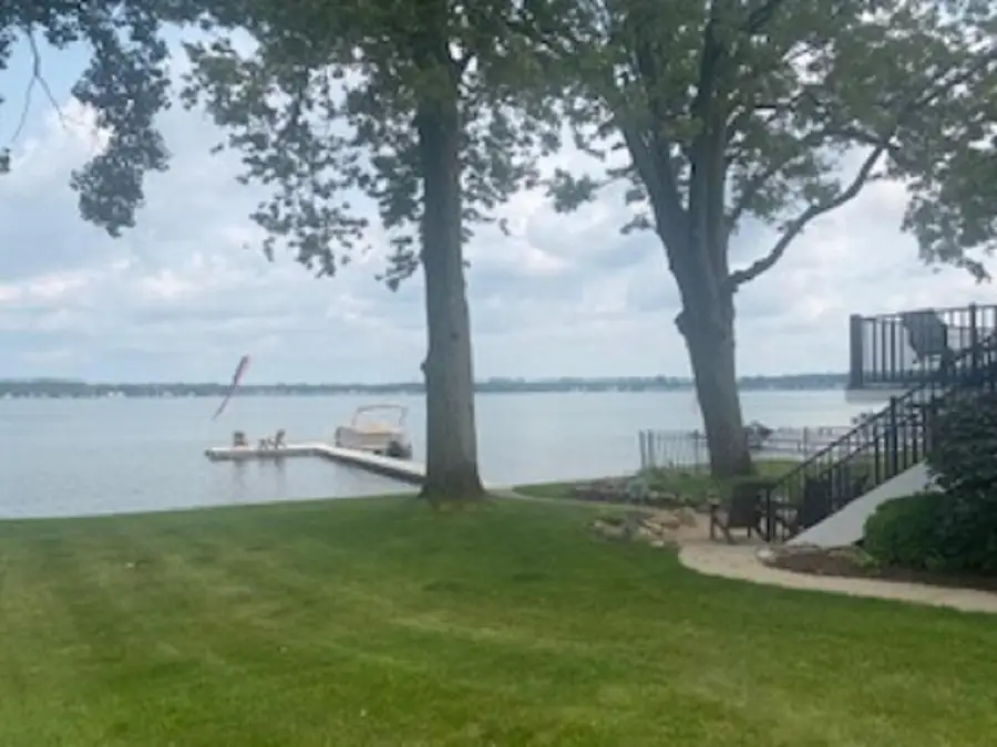 9703 Woodlawn Drive, Portage, MI 49002 - #3