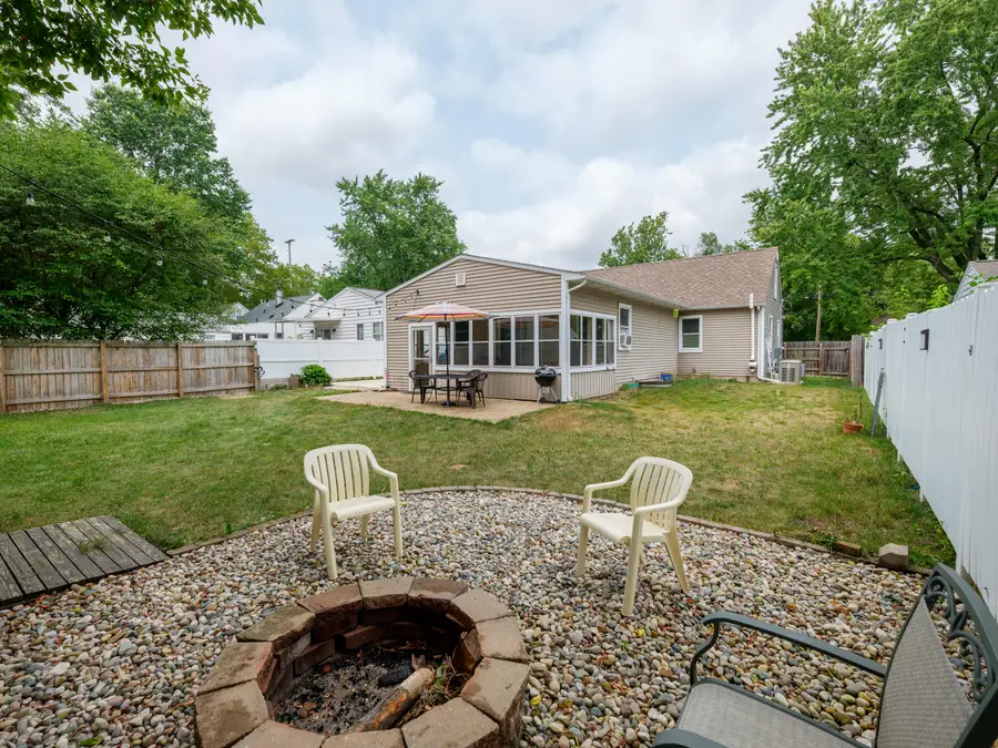 1622 Homecrest Avenue, Kalamazoo, MI 49001 - #2