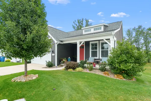 701 Janelle Court, Portage, MI 49024