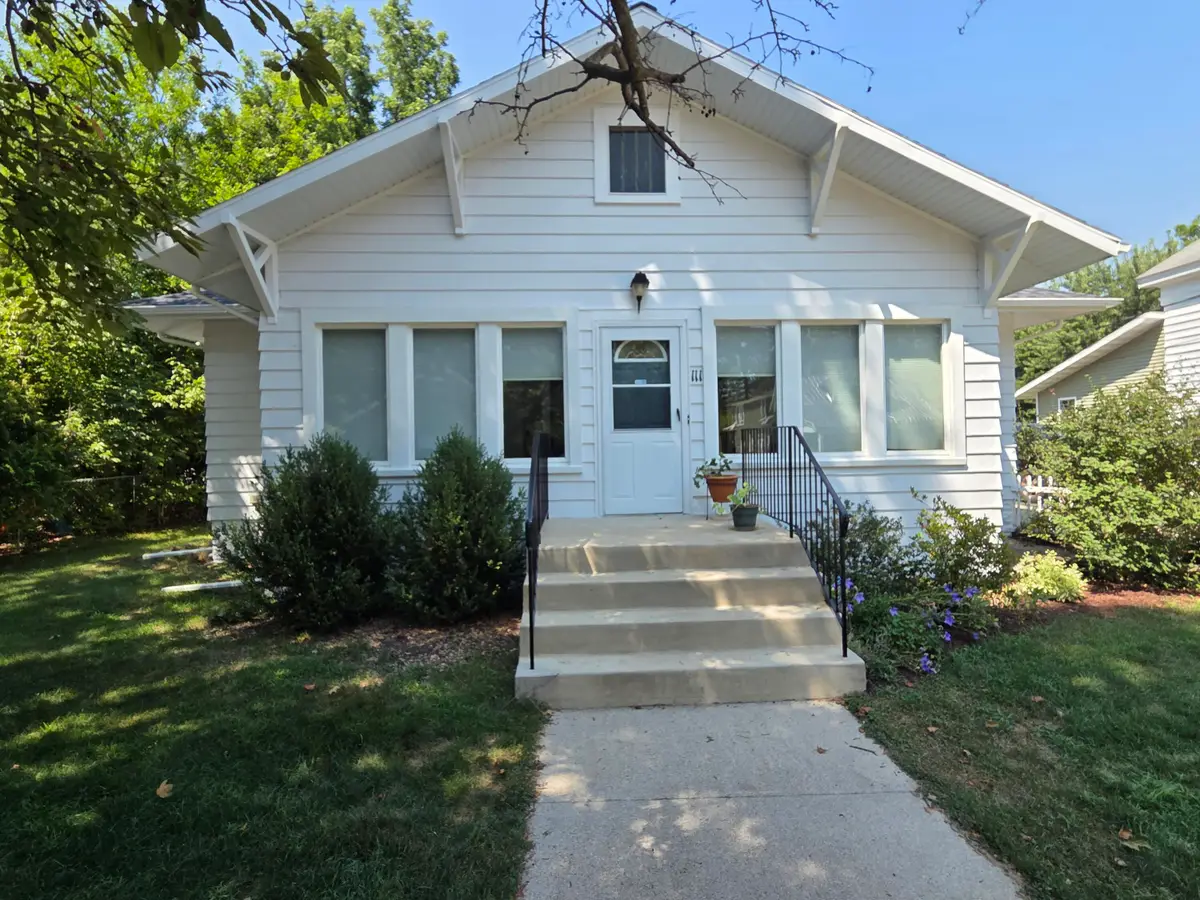 111 Cedar Street, Paw Paw, MI 49079 - #1