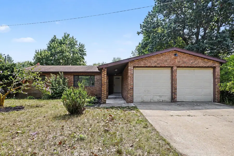 8312 48th Avenue, Watervliet, MI 49043 - #2