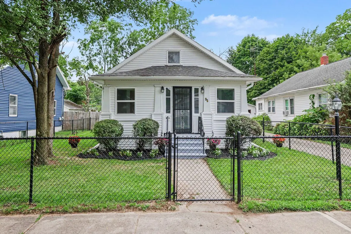 95 Bowen Avenue, Battle Creek, MI 49037 - #1