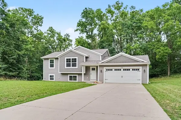 3141 Valley Vista Drive, Allegan, MI 49010