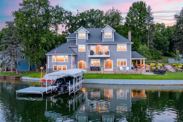 9053 S M 43 Highway, Delton, MI 49046