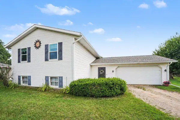 2074 101st Avenue, Otsego, MI 49078