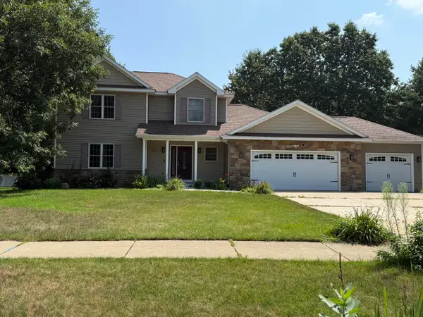 7977 Interlochen Street, Kalamazoo, MI 49009