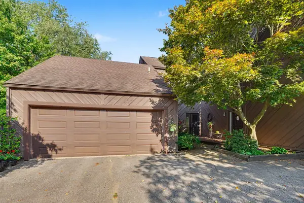 271 Fairway Court Unit: B, Plainwell, MI 49080