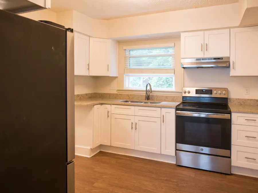 1305 Reed Avenue, Kalamazoo, MI 49001 - #3