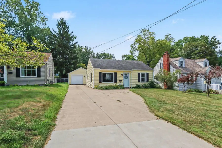 2313 Waverly Street, Kalamazoo, MI 49006 - #2