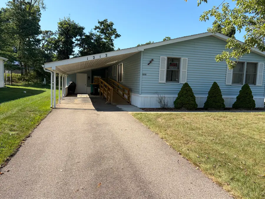 1212 Oak Brook Lane, Portage, MI 49002 - #2