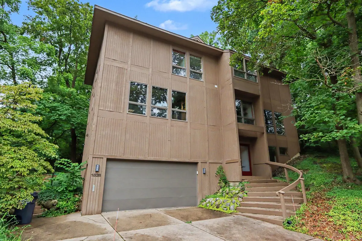 1828 Greenlawn Avenue, Kalamazoo, MI 49006 - #1