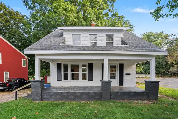261 E Emmett Street, BattleCreek, MI 49017