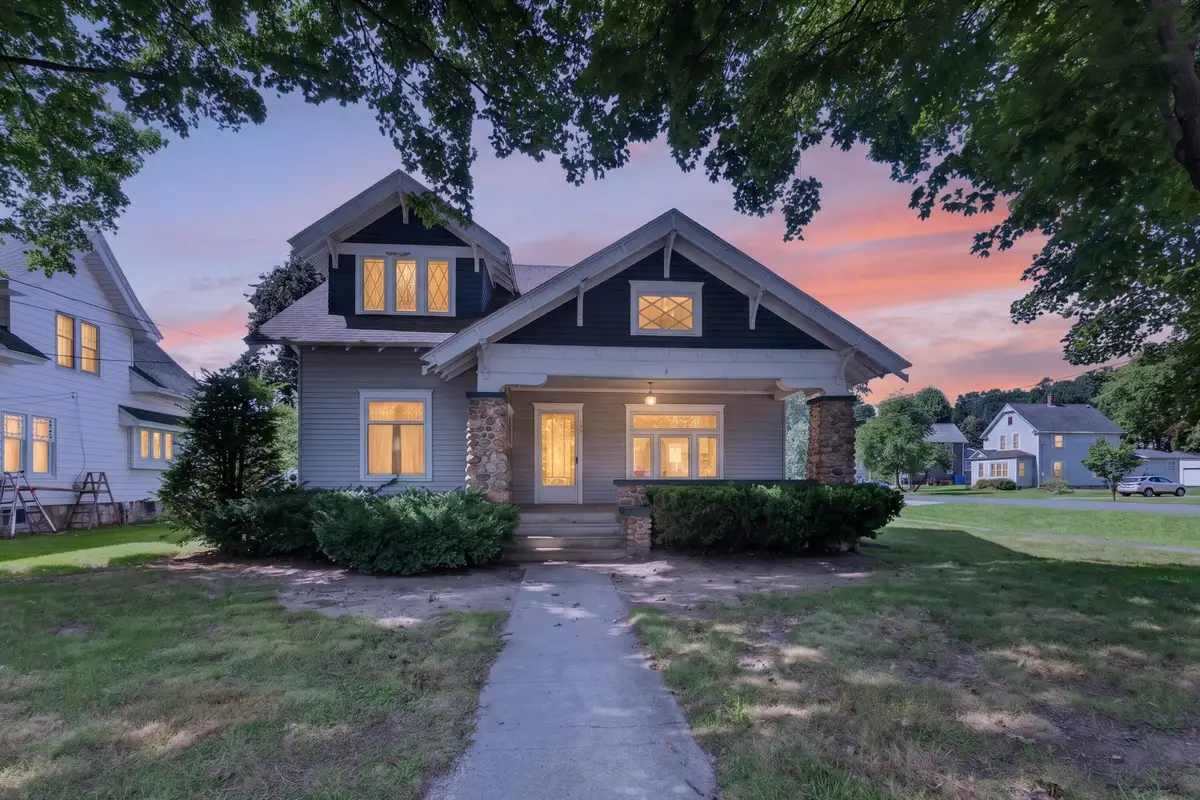 113 N Webster Street, Augusta, MI 49012 - #1