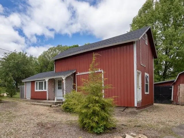 202 2nd Avenue, Plainwell, MI 49080 - #2