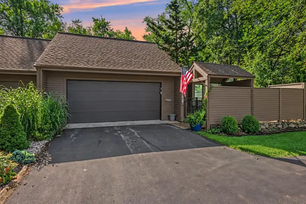 1020 Essex Circle Unit: 26, Kalamazoo, MI 49008