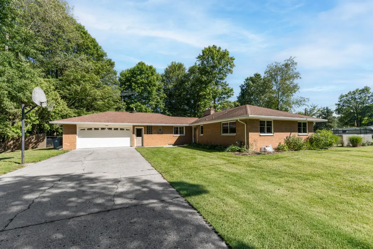 5185 S 11th Street S, Kalamazoo, MI 49009 - #1