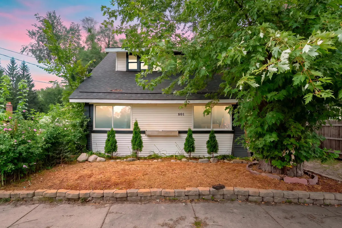 801 Wallace Avenue, Kalamazoo, MI 49048 - #1