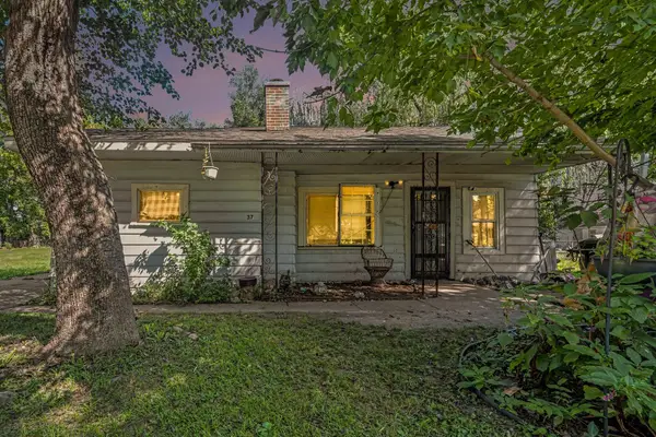 37 Logan Street, BattleCreek, MI 49015