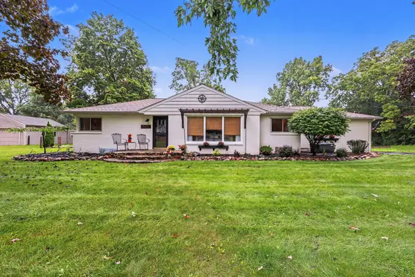 1014 Crestwood Lane, Jackson, MI 49203