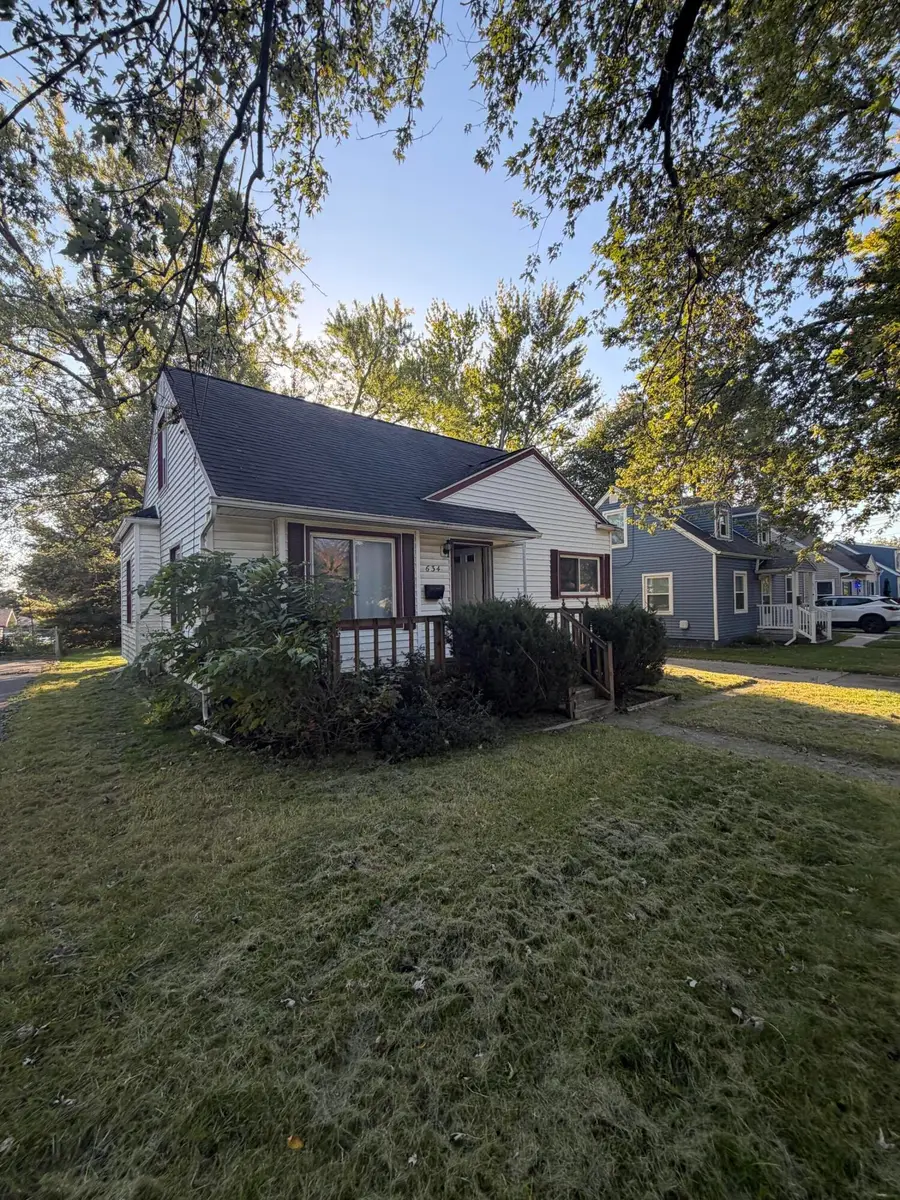 634 Grand Street, Adrian, MI 49221 - #3